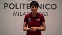 @AstroSamantha strega gli studenti del politecnico di Milano