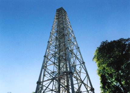 Torre Branca a Milano, una giornata di festa in occasione dei suoi 15 anni Torre Branca a Milano, una giornata di festa in occasione dei suoi 15 anni