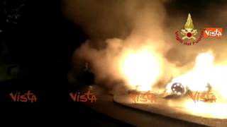 A fuoco due auto di lusso a Montegranaro, i Vigili del Fuoco domano ... - Affaritaliani.it