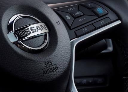 Nissan, gli utili crollano del 95%. Tagliati oltre 12 mila posti di lavoro