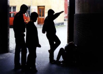 Baby gang in Brianza: 4 minori arrestati per 12 rapine