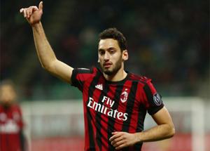 Si ferma anche Calhanoglu Allarme infortuni, Gattuso in crisi