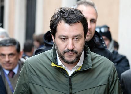 Diciotti, "Vogliono far cadere Salvini": in rete si teme golpe contro Matteo