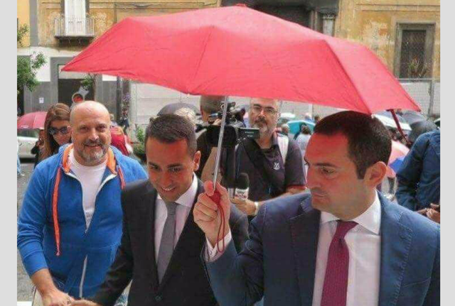 Luigi Di Maio e Vincenzo Spadafora , suo responsabile per le relazioni istituzionali Luigi Di Maio e Vincenzo Spadafora , suo responsabile per le relazioni istituzionali