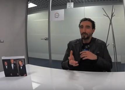 Stefano Bini, scherzi telefonici ai vip: da Facchinetti a Parenti. VIDEO