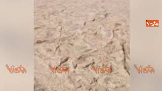 Il fiume di sabbia in Iraq, ma e' solo un effetto ottico