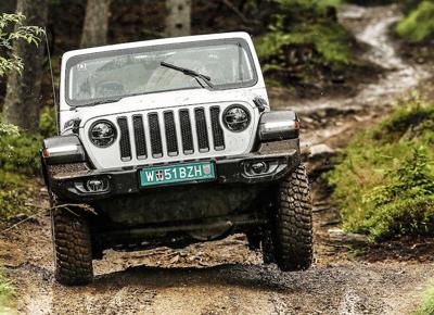 180709 Jeep Wrangler 02