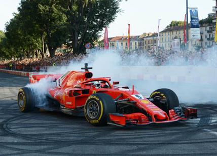Vettel e Raikkonen con FERRARI F1 show pubblico alla Darsena
