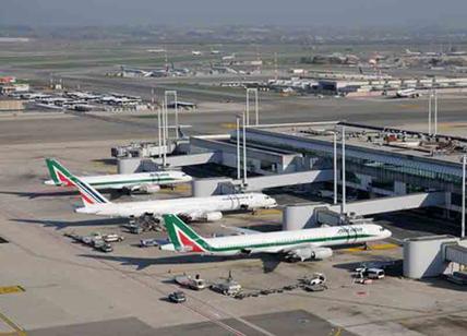 Sciopero generale, paralizzato l'aeroporto di Fiumicino: 100 voli cancellati