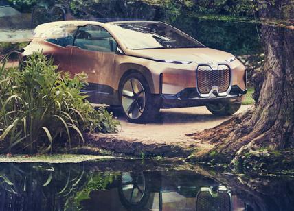 Vision iNEXT: l’auto del futuro secondo BMW