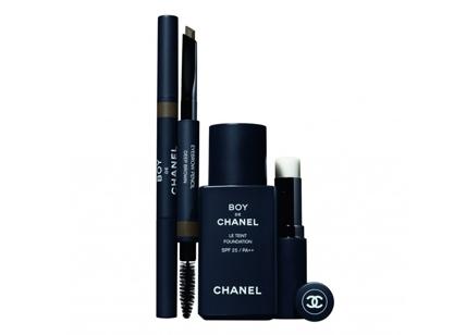 Chanel rompe il tabù: prima linea di make up al mondo per uomini