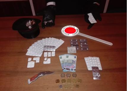 Pusher fermato dai Carabinieri: nelle tasche farmacia di pasticche illegali