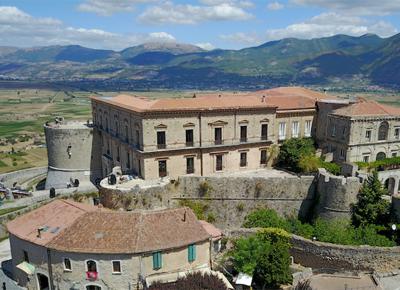 CastellodiTeggiano ape