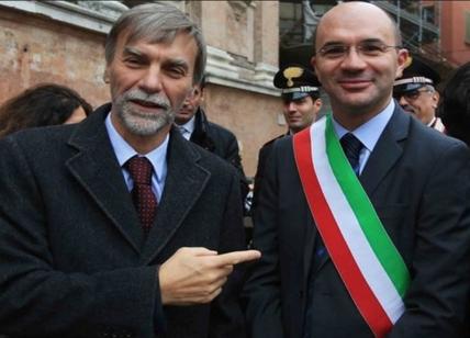 Reggio Emilia, la procura indaga su 18 dirigenti del Pd legati a Del Rio