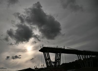 demolizione ponte morandi 4