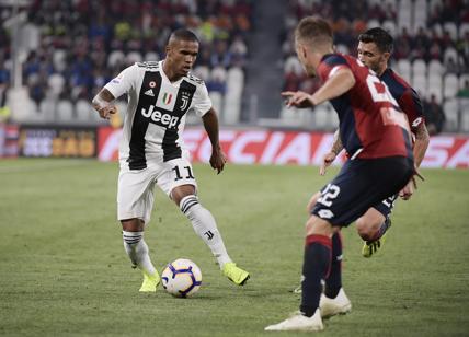 Juventus, Douglas Costa: annuncio sul suo futuro. CALCIOMERCATO JUVENTUS NEWS