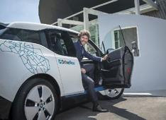 DriveNow festeggia due anni a Milano