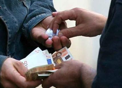 Droga: spaccio nei locali notturni, 14 arresti a Lecce