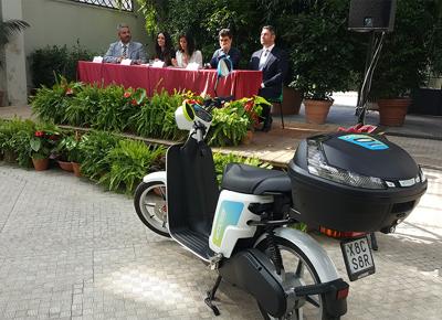 ecooltra ape 4