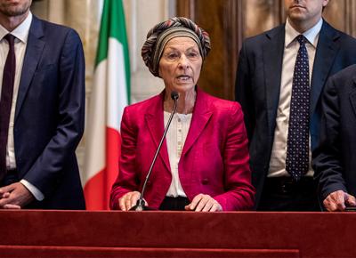Emma Bonino ape 2