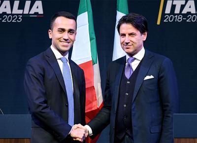 Giuseppe Conte luigi di maio ape 3