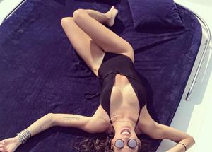 Elisabetta Gregoraci, estate top. Quanti bikini mozzafiato. VIP AL MARE: FOTO