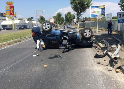 Si sente male e va fuori strada con l'auto: muore un 44enne a Ostia