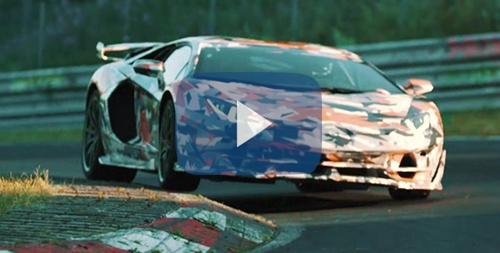 La nuova Lamborghini Aventador SVJ stabilisce il record sul giro al Nürburgring video