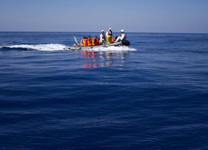 Migranti, scafista decapita un giovane su un barcone per un succo di frutta