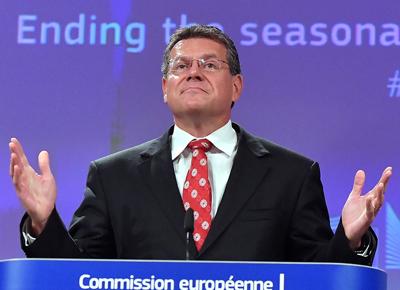 maros sefcovic ape 3