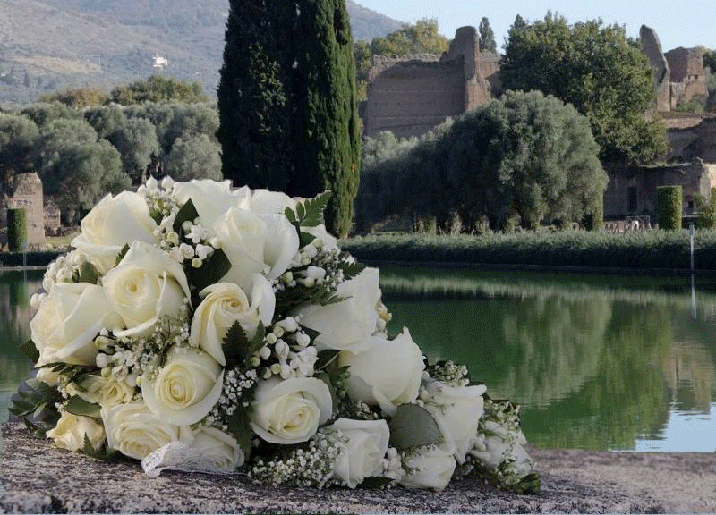 Matrimonio da sogno in un sito Unesco: si può. Spose pazze per le ville romane