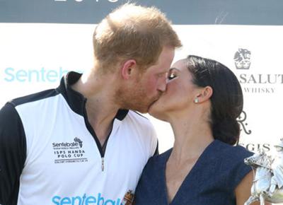 Meghan Harry polo bacio ape
