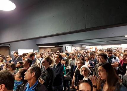 Metro C, caos a San Giovanni. Passeggeri bloccati: i convogli non bastano