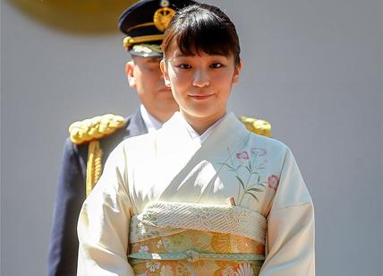 Giappone, principessa Mako non si sposa più: la suocera ha problemi di soldi