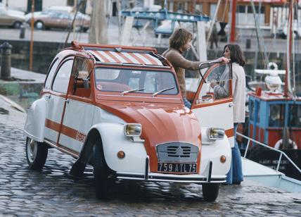 Citroen 2CV, settant'anni e non sentirli