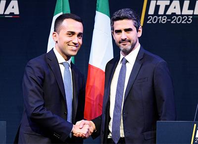 Riccardo Fraccaro luigi di maio ape