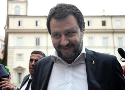 Salvini ape 4