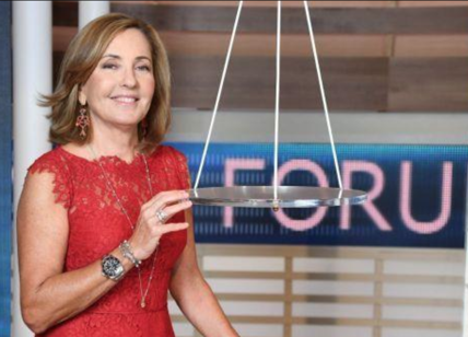 Barbara Palombelli la conduttrice più attiva del 2019, in tv per 716 ore