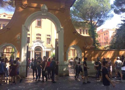 Scuola, no all’educazione civica nel 2020: altro schiaffo a Salvini