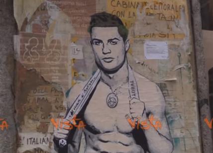 Ronaldo in versione Bronzo di Riace, a Milano il nuovo murales di Tvboy