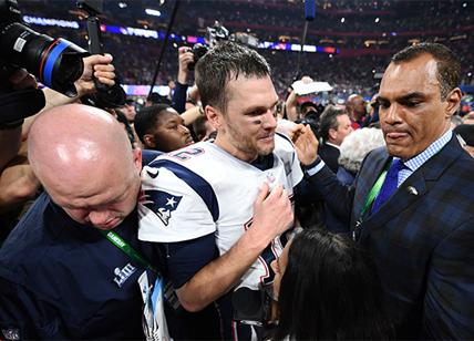 Super Bowl: da Matt Damon a Donald Trump, tutti pazzi per i Patriots di Tom Brady