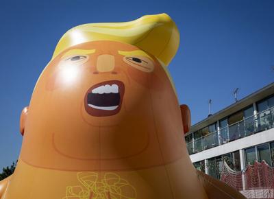 trump pupazzo