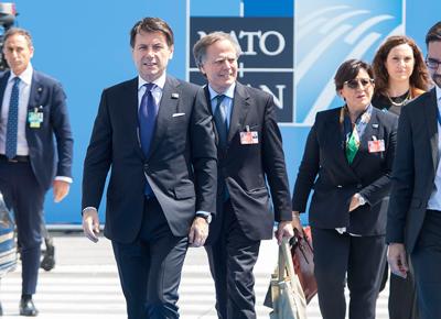 Vertice Nato ape conte trenta moavero 2