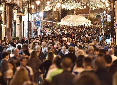 VIA ROMA Festa della Pasta 2017 ape