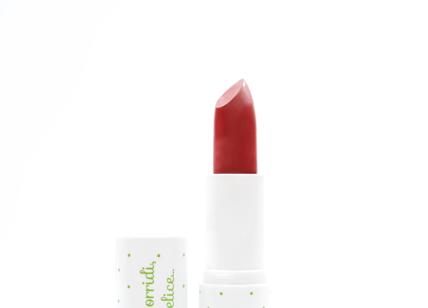 Capodanno, labbra rosse e... green (dalla formulazione al packaging)