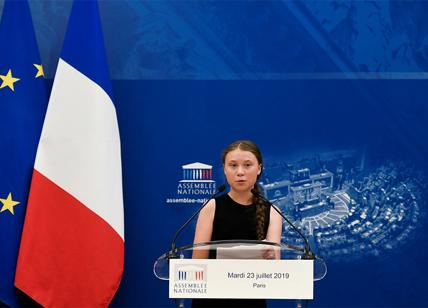 Francia, Greta Thunberg parla all’assemblea nazionale a Parigi