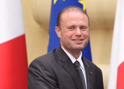 Malta, il caso Caruana fa cadere il governo. Muscat si dimette, imbarazzo Pse