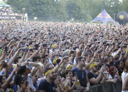 Zoo 105: 13.000 persone a Milano per i vent'anni, la festa è un successo. FOTO