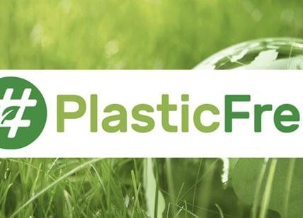 Ambiente, un anno di plastic free: 100mila bottigliette in meno