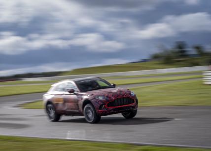 Il primo SUV Aston Martin è pronto al debutto